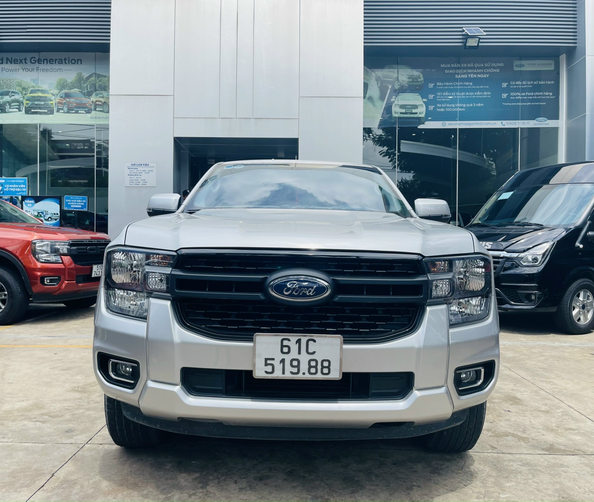 Ford Ranger XLS AT sx 2022  Đã ktra 167 điểm  Odo 76.000Km bảo dưỡng rất kỷ  Phụ kiện: Nắp thùng cao, Phim cách nhiệt Giá bán : 635tr