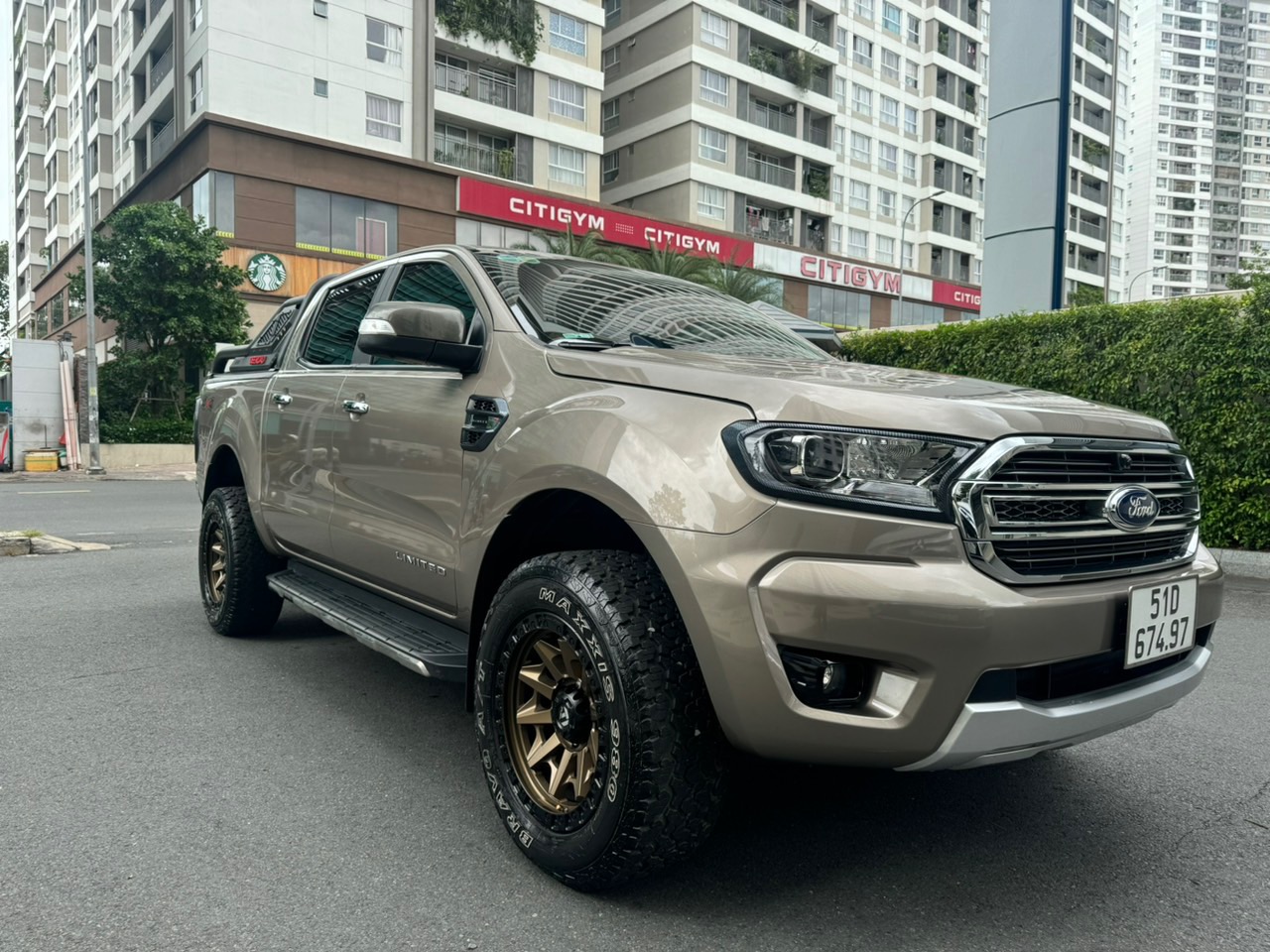 Bán Ford Ranger năm sản xuất 2020, màu ghi, nhập khẩu nguyên chiếc, giá tốt